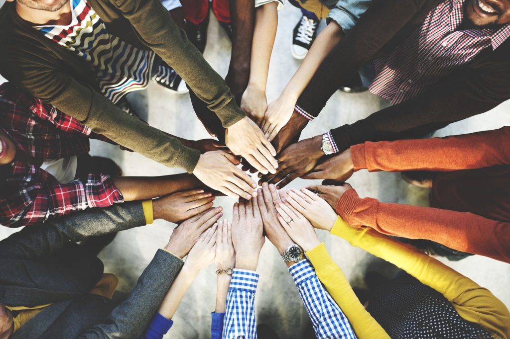 8 Ways That Joining a Writing Group Benefits Authors