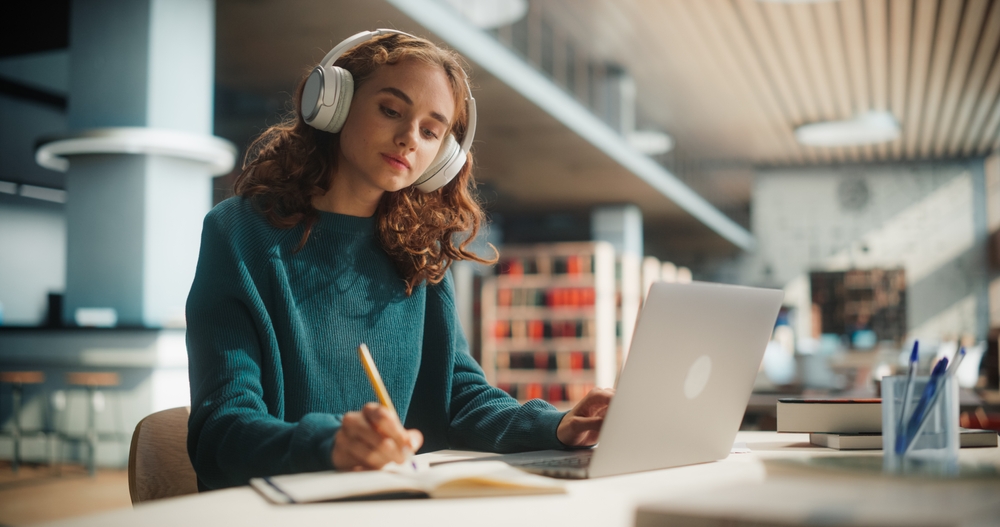 10 Essential Writing Tips for Successful Self-Publishing